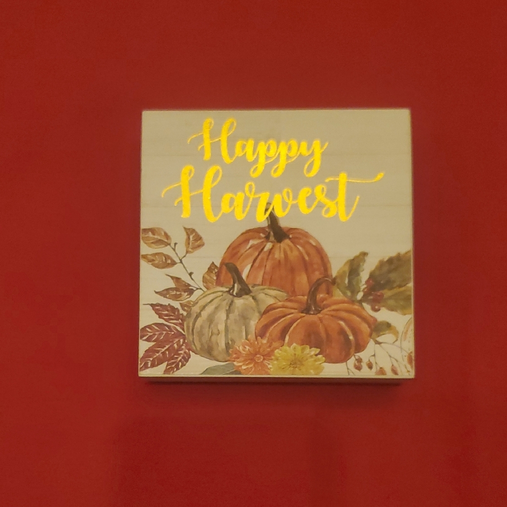 Happy Harvest Sign